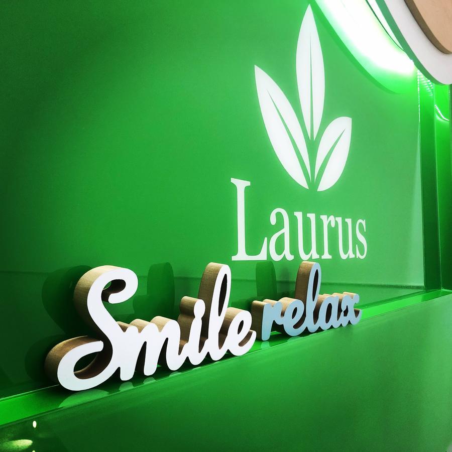 Laurus Motel Airport Tuzla Zivinice Exterior photo